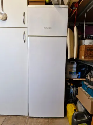 Frigorífico 2 Puertas Telefunken TLK284W - A++