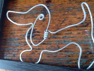 Quadretto Bassotto in Metallo e Legno