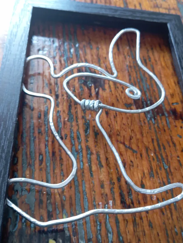 Quadretto Bassotto in Metallo e Legno