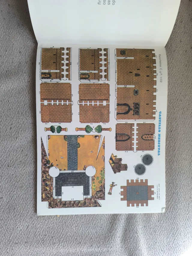 Castillos Recortables 50 Láminas