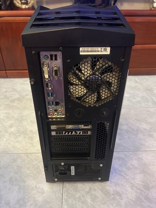 Torre PC Zalman Negra