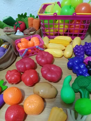 Juego de Frutas y Verduras de Juguete