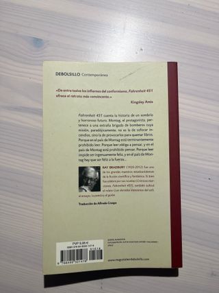 Fahrenheit 451 (Spanish Edition)