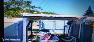 Caravana con avance y cocina