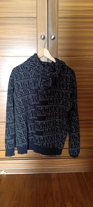 Sudadera Stranger Things Negra