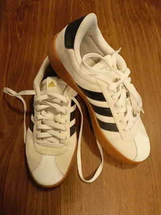 Zapatillas Adidas Samba OG Beige/Blanco T.39.5