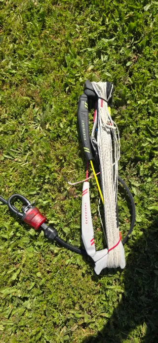 Cometa ELEVEIGHT RS V9 12 + Barra CS BAR AUTO V2