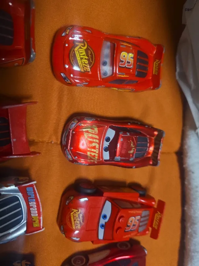 Lote 11 Coches Rayo McQueen