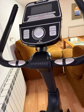 Bicicleta Estática Salter Negra