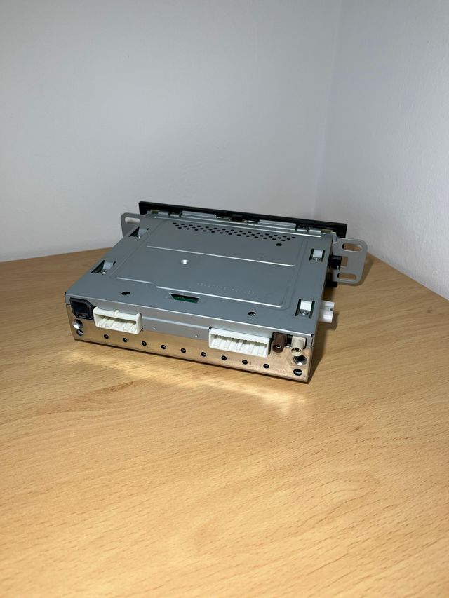 Radio 280215396R Renault Nissan Opel Bluetooth MP3