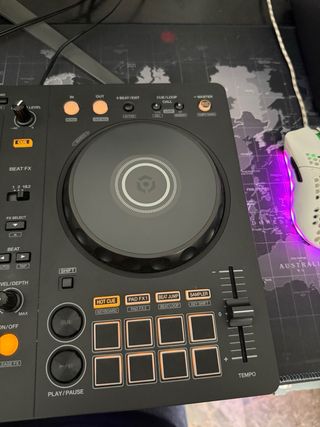 Controlador DJ Pioneer DDJ-FLX4