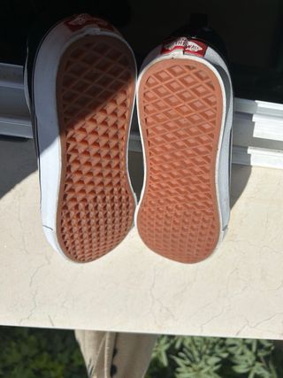 Vans negras y grises T.39