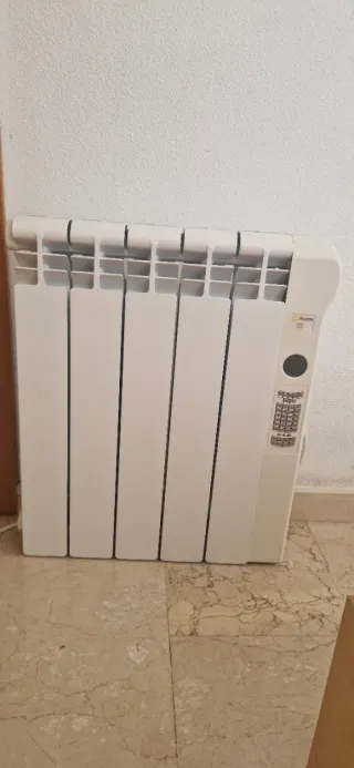 Radiador eléctrico programable blanco