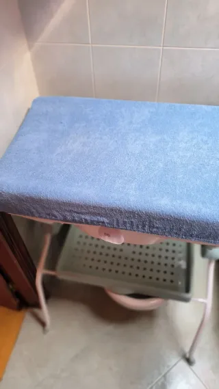 Bañera y cambiador plegable para bebé