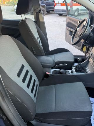 FORD FOCUS 1.6 TDCI SPORT 2011.