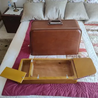 Funda antigua para máquina de coser