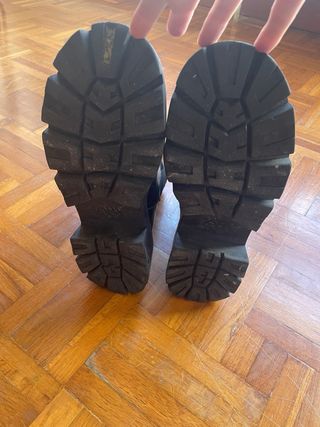 Botines negros ZARA