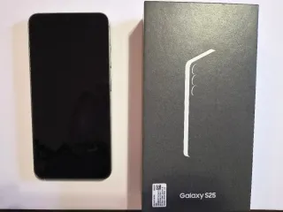 Samsung Galaxy S25 256GB Plata