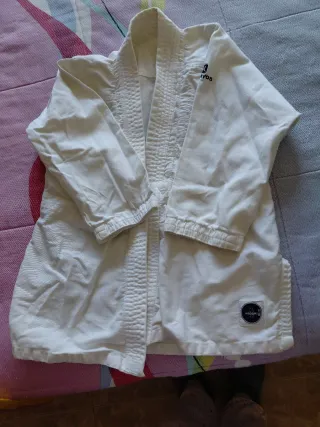 Kimono Infantil Blanco y Amarillo 6/7 años