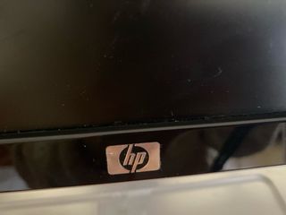 Monitor HP 19 con cables - Sin probar