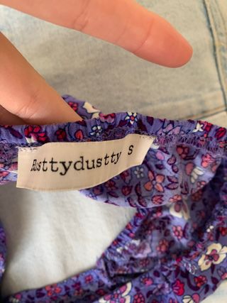 Vestido largo estampado floral morado