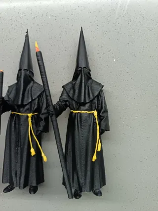 Lote de 5 figuras Nazarenos sin pintar