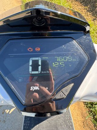 SYM Symphony ST-LC 125 E5 Blanca