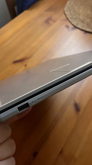 ASUS Vivobook 15 Gris/Plateado