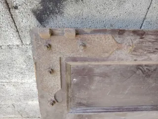 Puerta antigua de madera