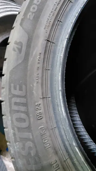 Neumático 205/55/16