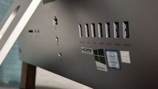 ASUS 21.5 i5 8GB RAM 250GB SSD