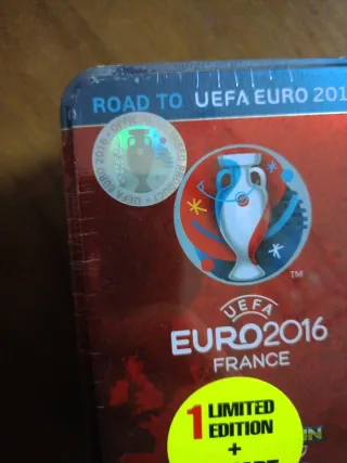 Caja Panini UEFA EURO 2016 - 54 KART