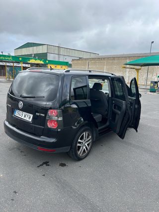 Volkswagen Touran 2009