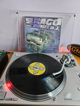 Sirago Feat. Chumi D.J. - Follow My Dreams