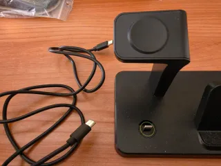 Cargador 3 en 1 iPhone