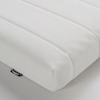 Diván HEMNES IKEA Blanco con sus 2 colchones ikea