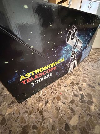 Telescopio astronómico 130/650