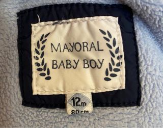 Abrigo infantil azul de 12 meses