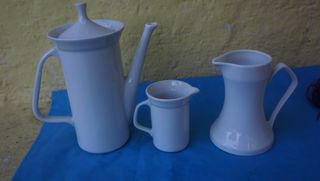 Tetera Santa Clara y otra porcelana ver fotos leer