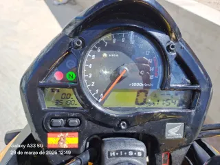Honda CB600F Hornet Negra/Dorada