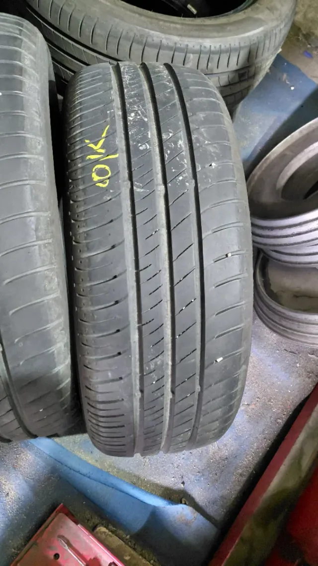 Neumáticos 205/55/16