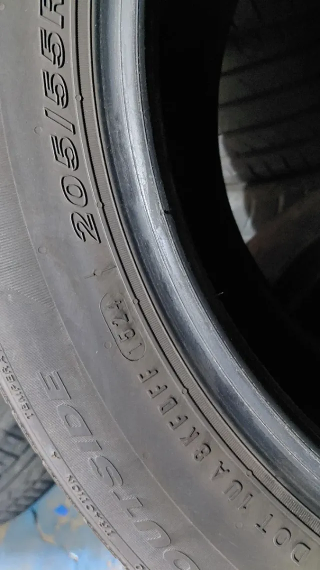 Neumáticos 205/55/16