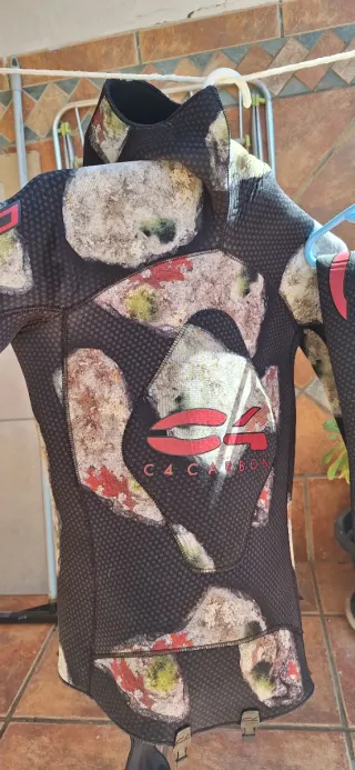 Traje pesca submarina C4 Carbon  De 7mm, talla 4