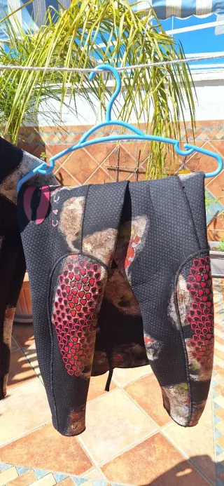 Traje pesca submarina C4 Carbon  De 7mm, talla 4