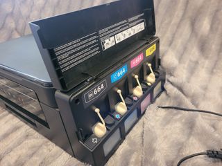 Impresora EPSON ET2600 Negra con escaner