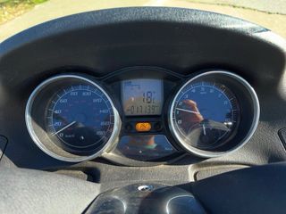 Piaggio MP3 400 LT Negra en perfecto estado