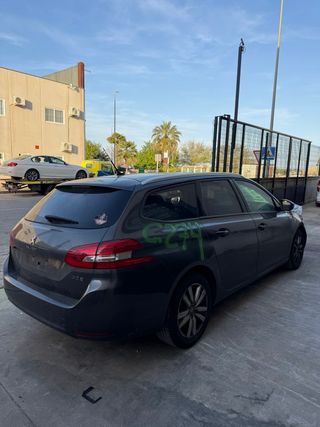 Despiece Peugeot 308 SW Style 1.2 VTI  Año 2016