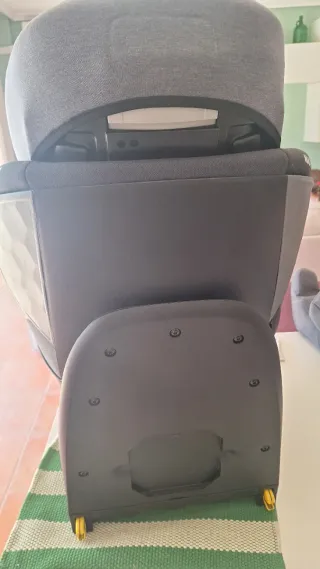 Silla Coche Maxi-Cosi Mica.  Car Seat ECE R129