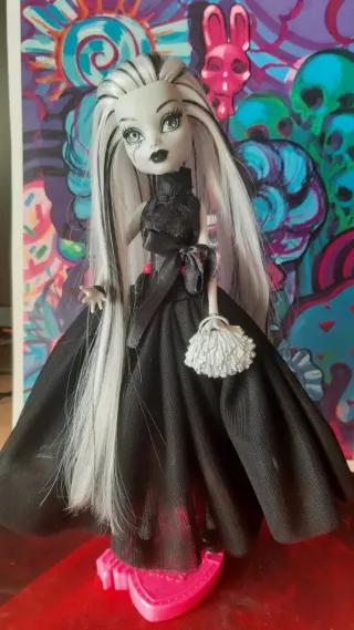Monster High Skullector Frankie Custom