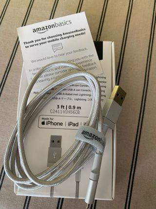 Cavo USB-A Nylon Lightning Amazon Basics 0.9m
